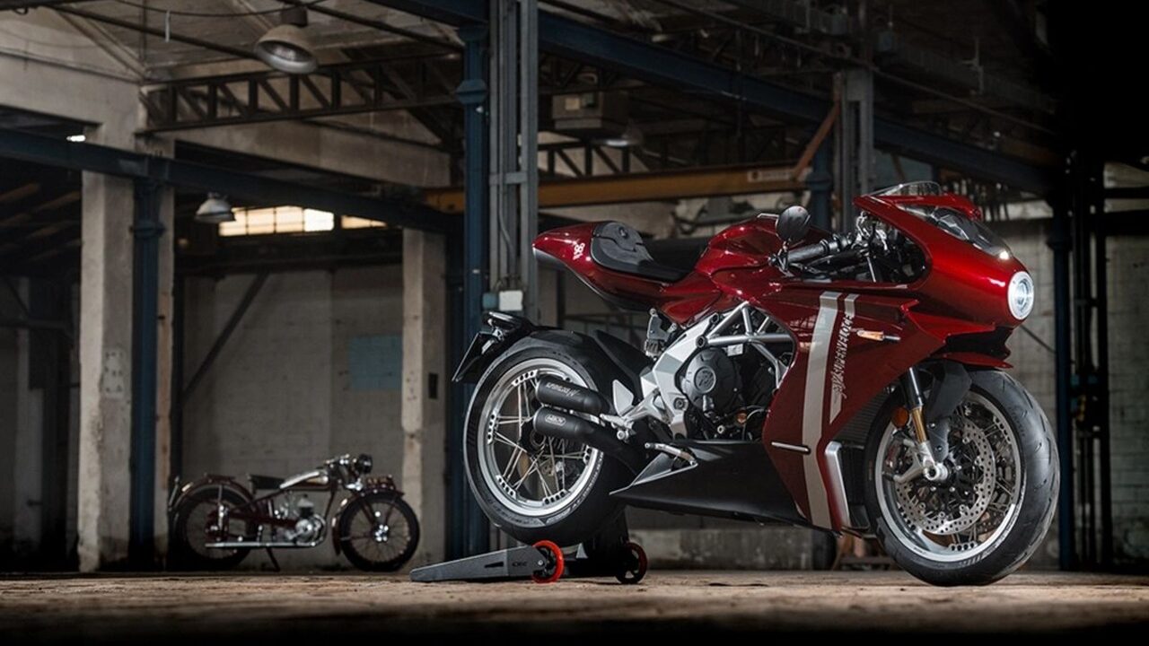 MV Agusta Superveloce 800