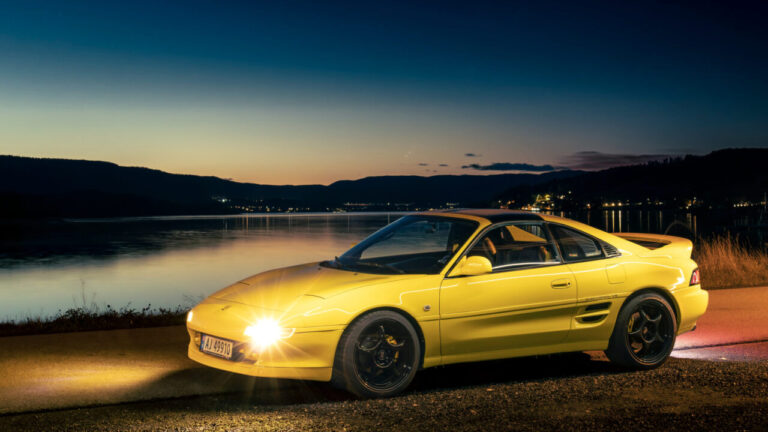 V6-Powered Toyota MR2 Turbo