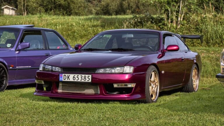 Modified Nissan 200SX S14 That Exudes Driving Pleasure