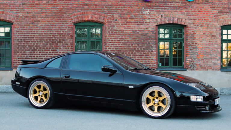 Nissan 300ZX With 400 Hp At The Rear Wheels