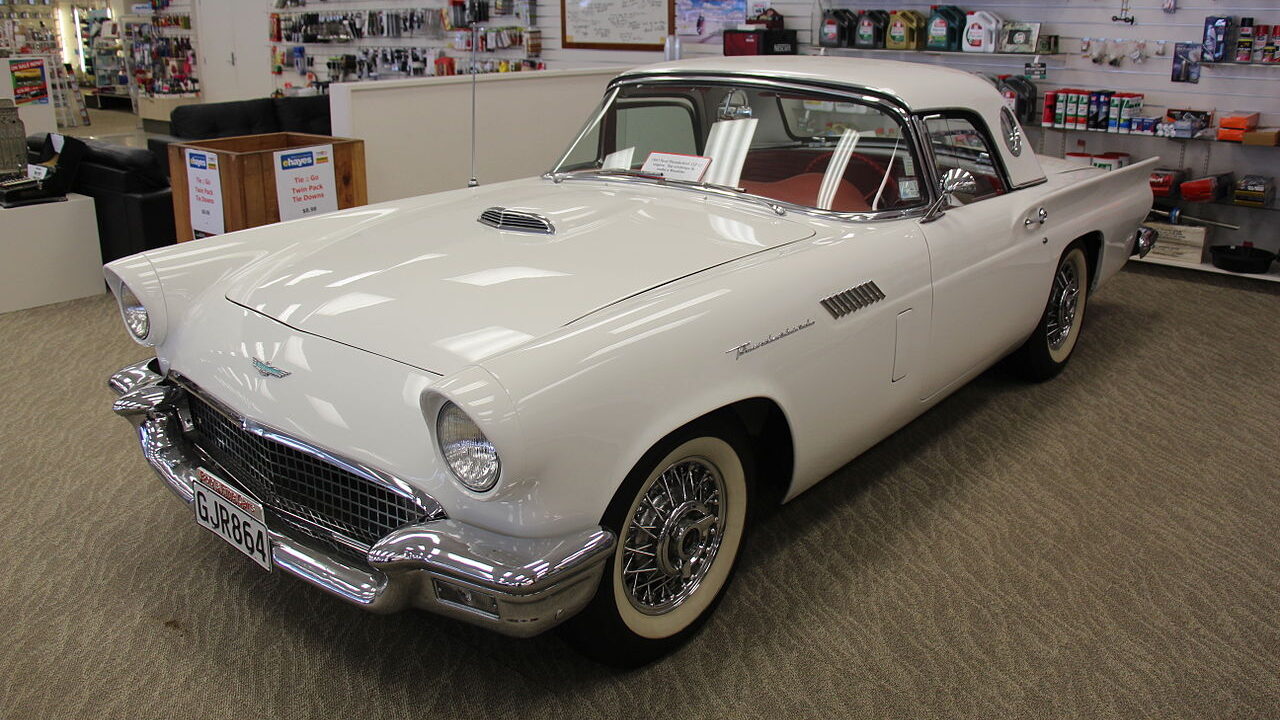 1957 Ford Thunderbird Roadster