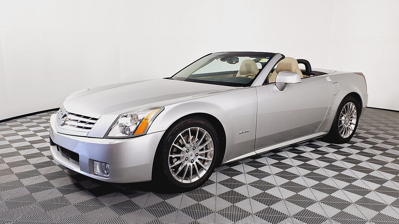 Cadillac XLR