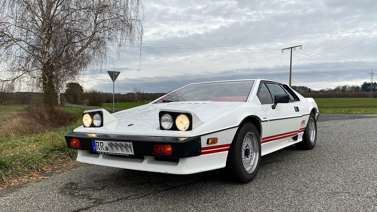 Lotus esprit turbo