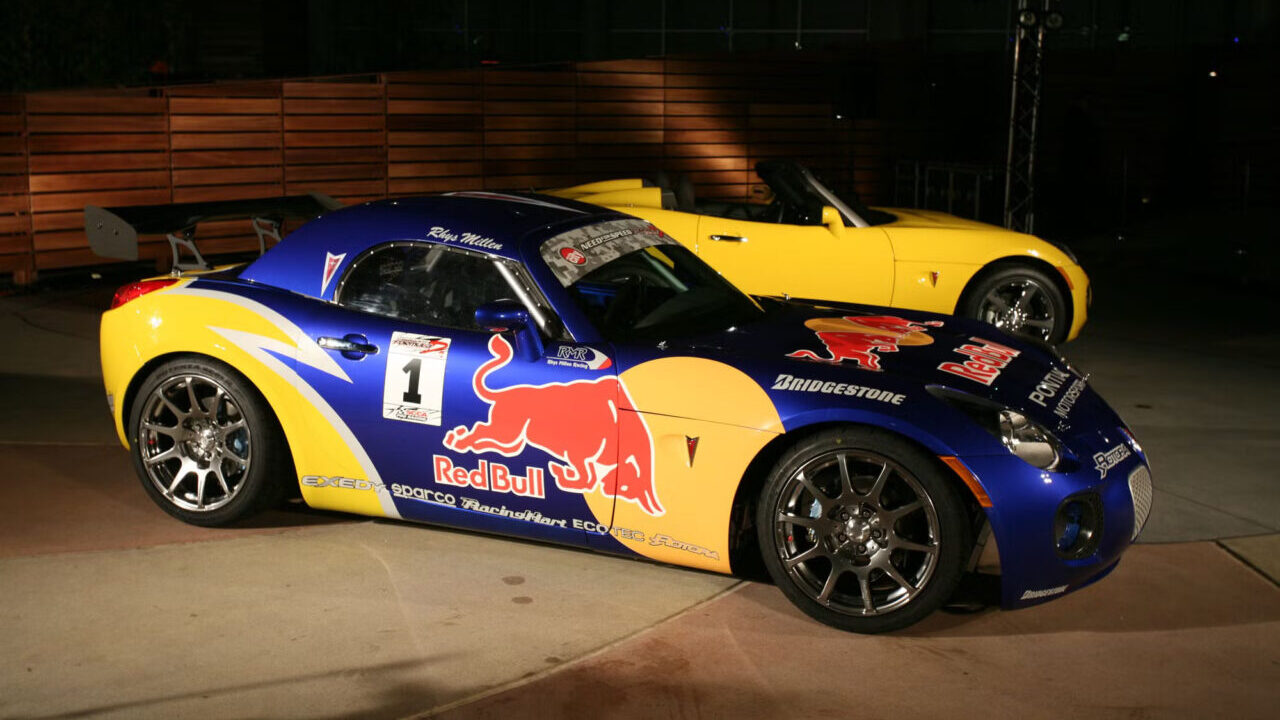 pontiac Solstice GXP drift car