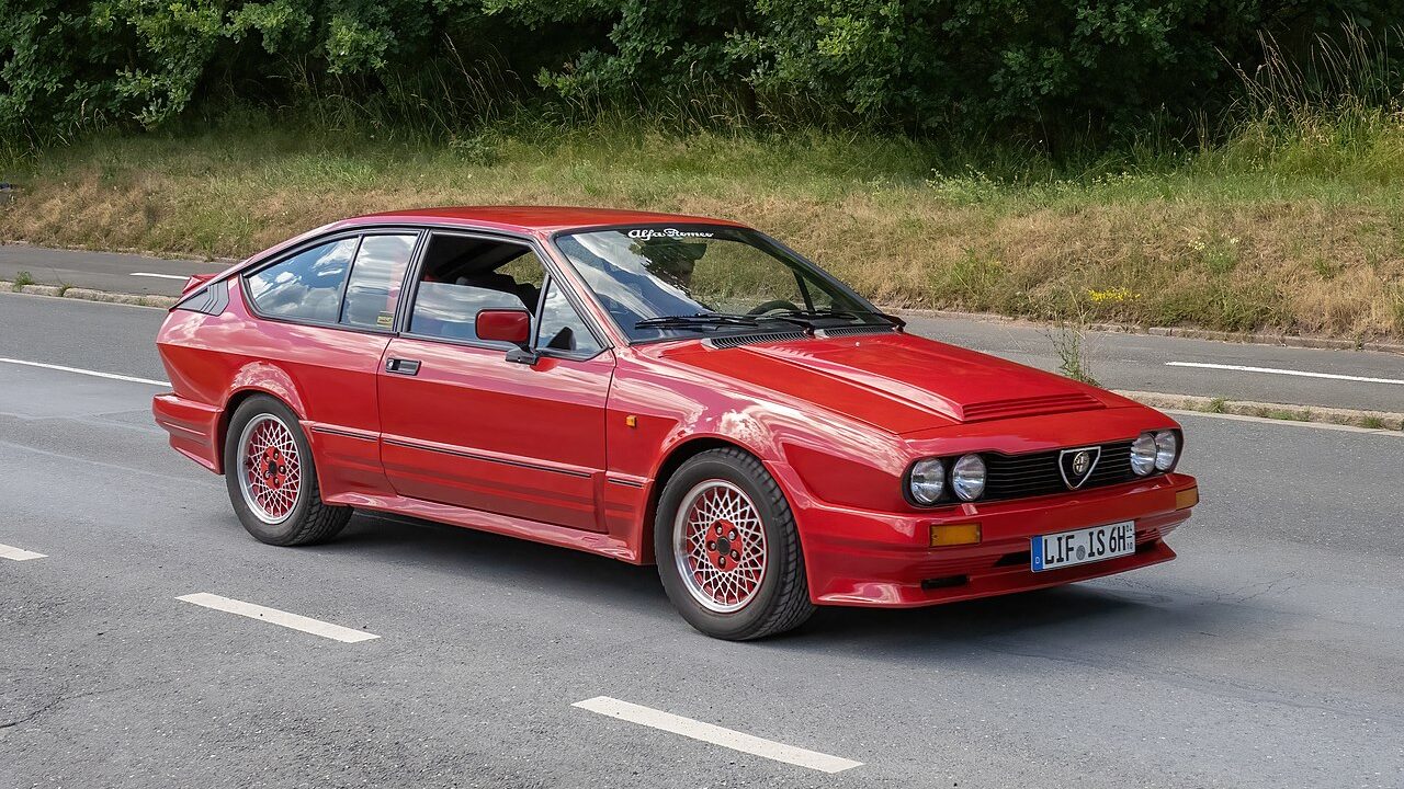 Alfa Romeo GTV6