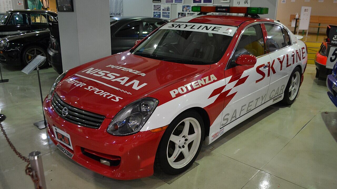 Nissan Skyline 300GT