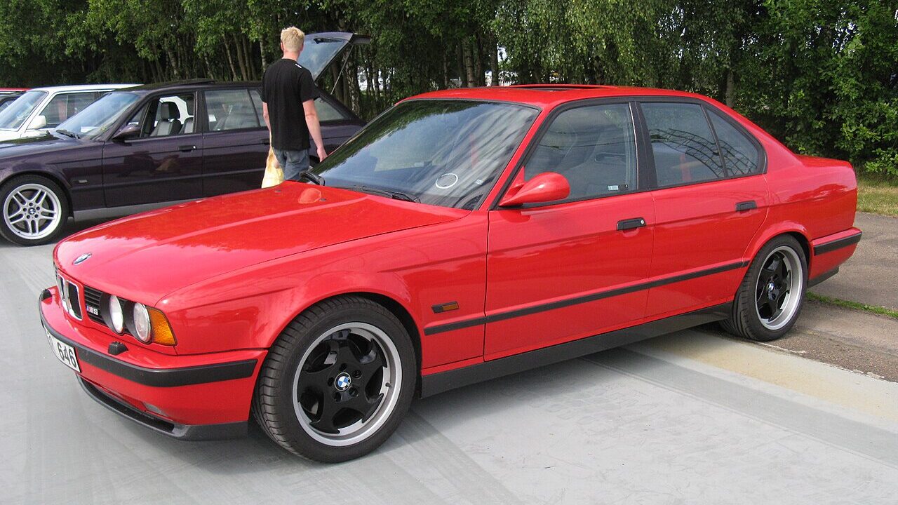 BMW M5 E34 “20 Jahre BMW Motorsport”